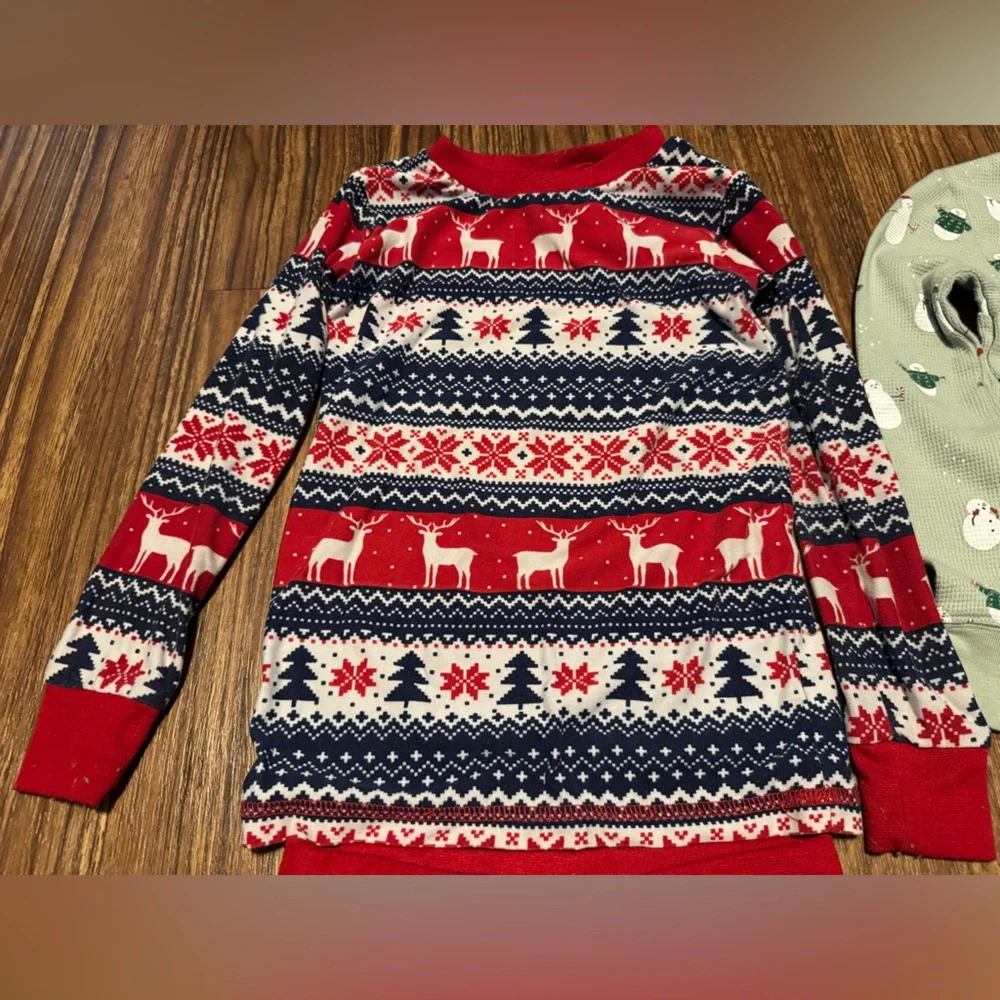 Bundle of 2 Christmas Pajama Set’s - 4T